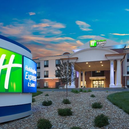 Holiday Inn Express Hotel & Suites Concordia Us 81 By Ihg Eksteriør bilde