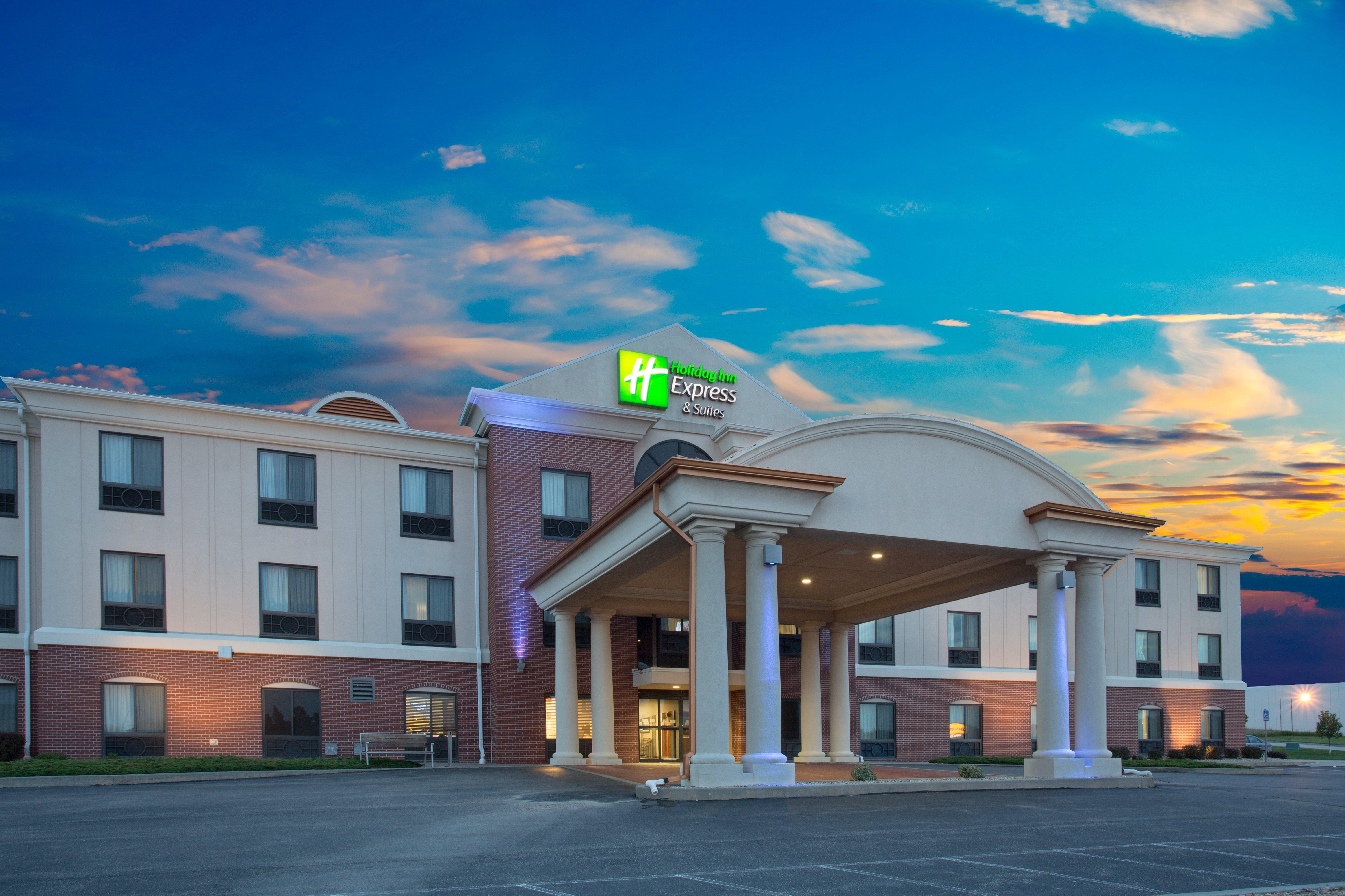 Holiday Inn Express Hotel & Suites Concordia Us 81 By Ihg Eksteriør bilde